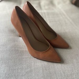 Brown Aldo Heels sz 7.5